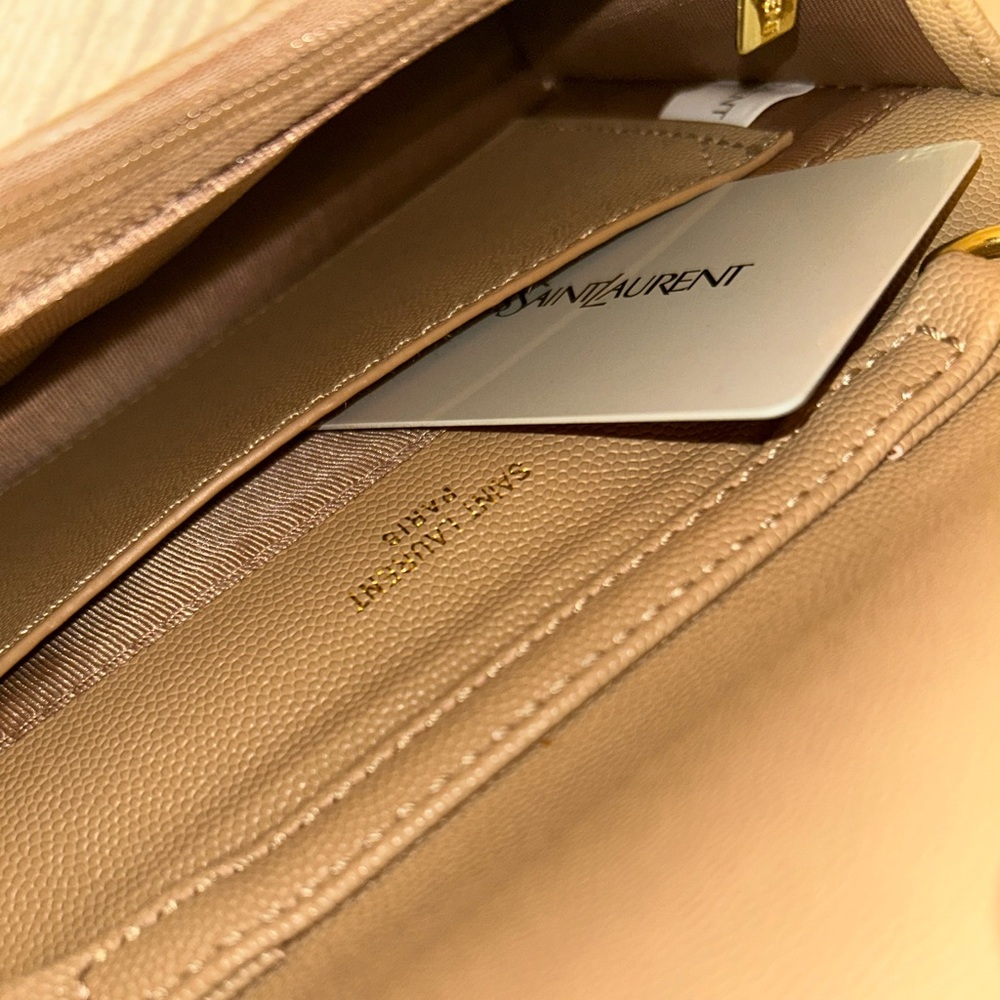 Yves Saint Laurent Beige Quilted Chain Clutch - Picture 4 of 4
